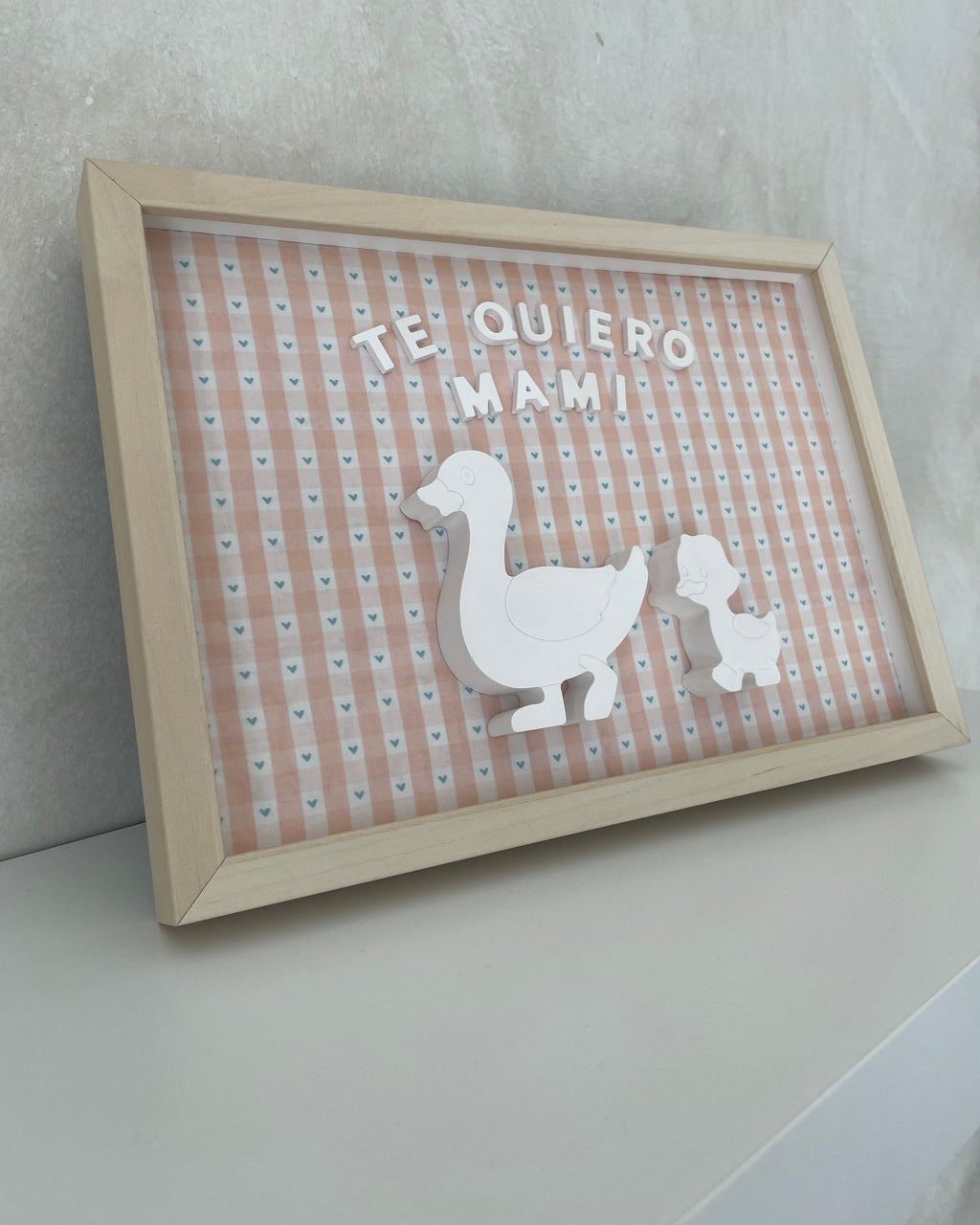 Cuadro mamá pato y sus patitos