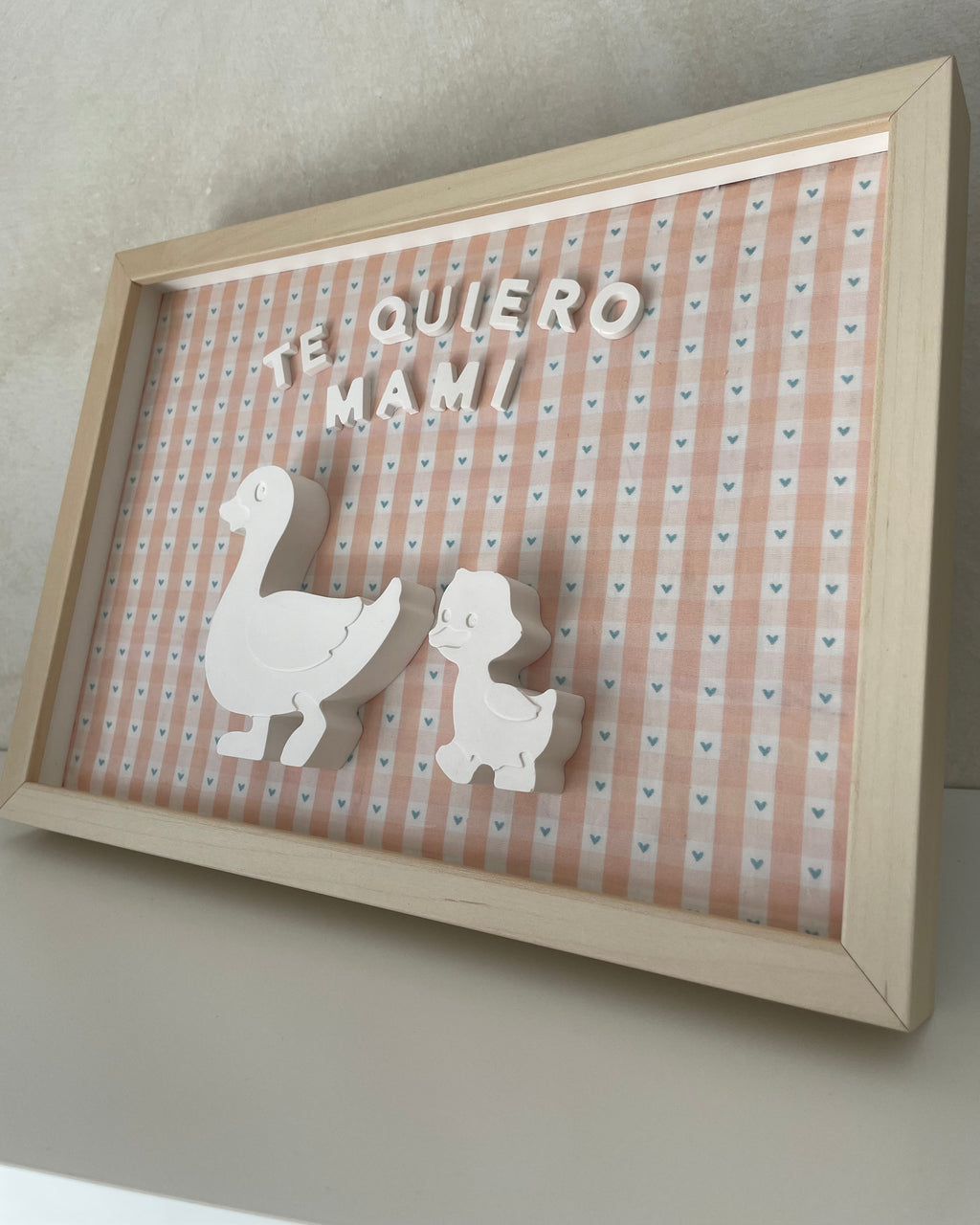 Cuadro mamá pato y sus patitos