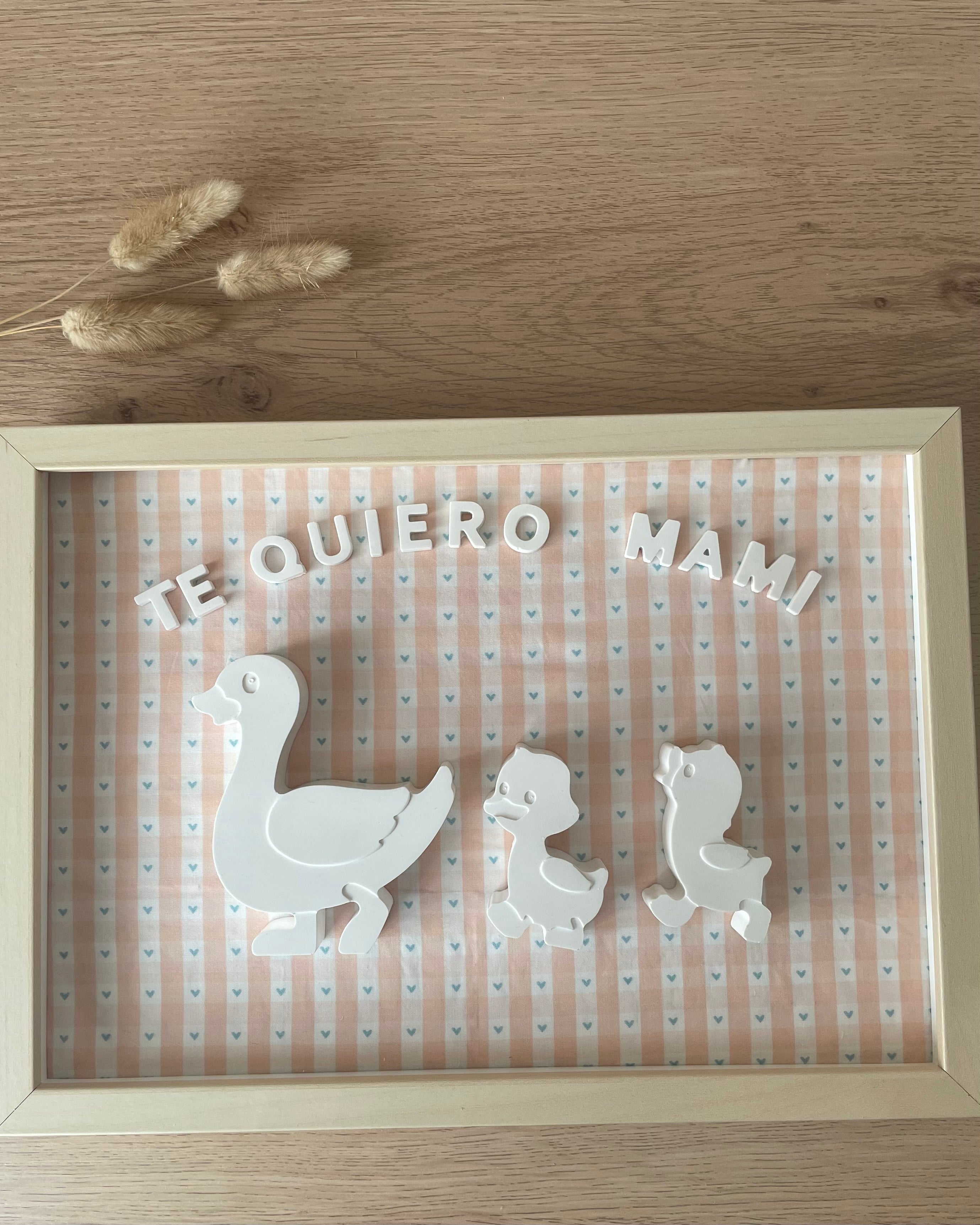 Cuadro mamá pato y sus patitos